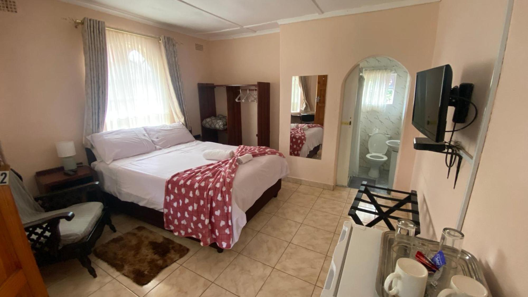Lynns Guest House Bulawayo Exterior foto