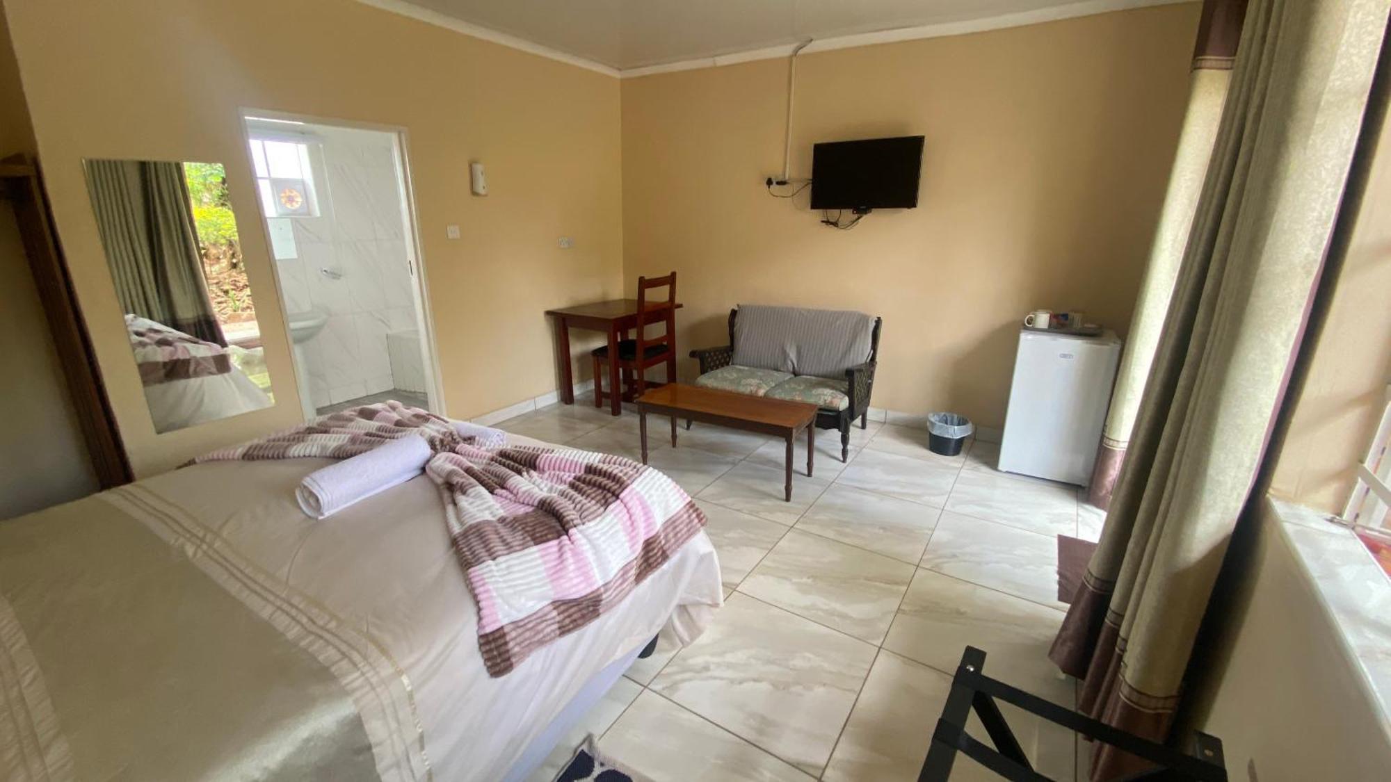 Lynns Guest House Bulawayo Exterior foto