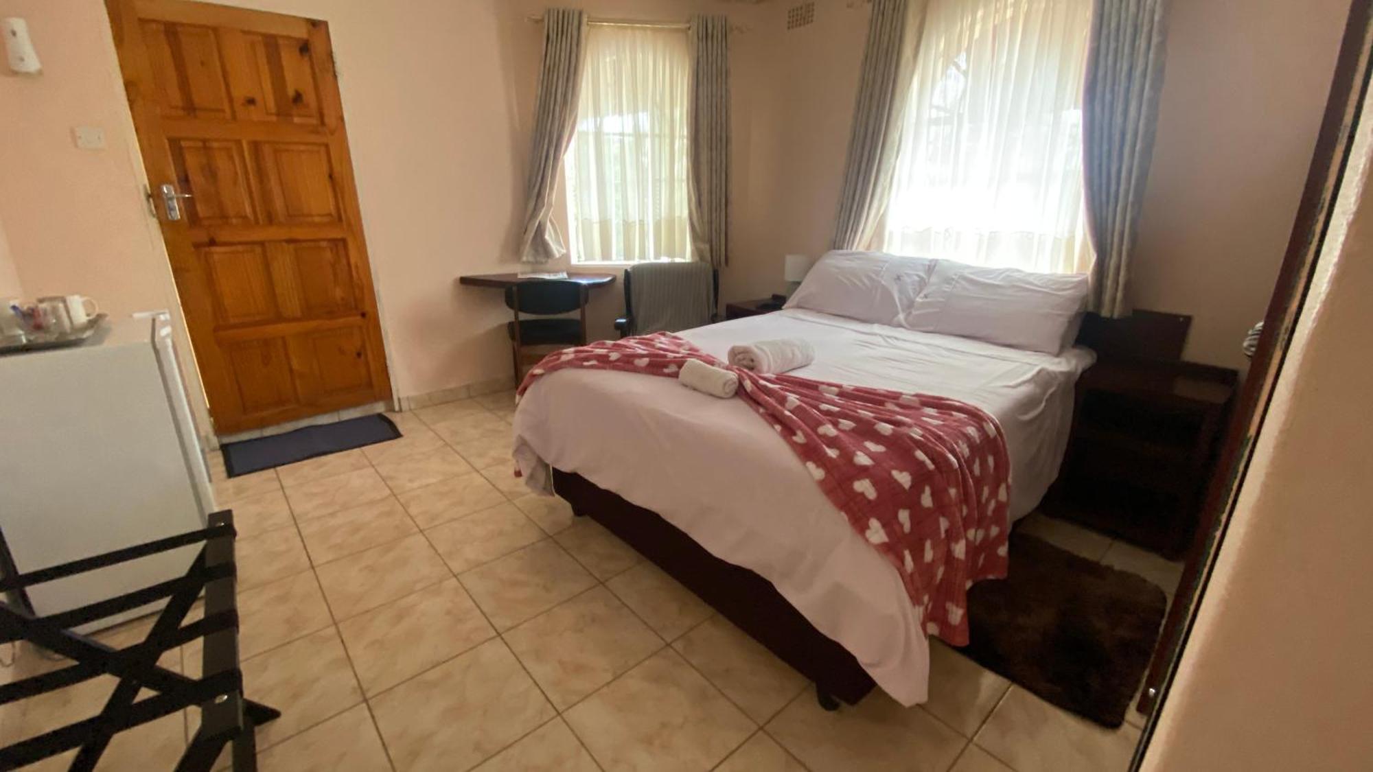 Lynns Guest House Bulawayo Exterior foto