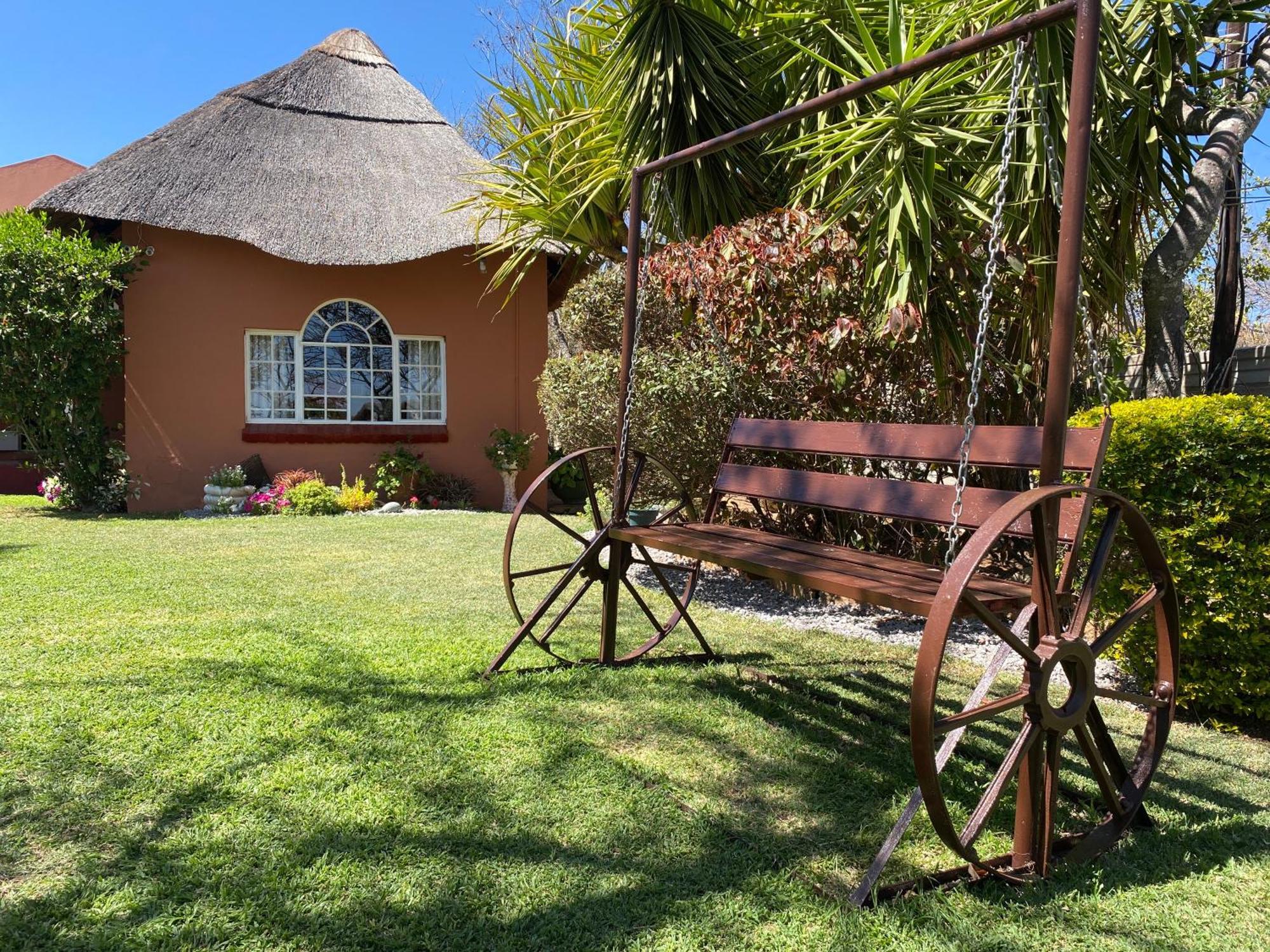 Lynns Guest House Bulawayo Exterior foto